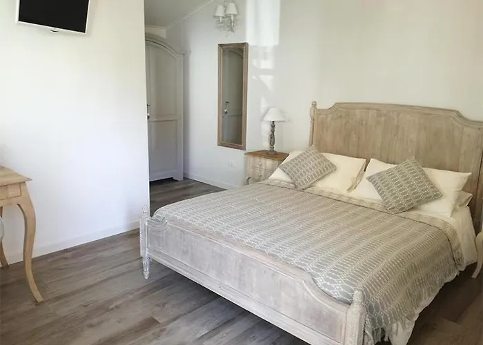 B&B Nadine